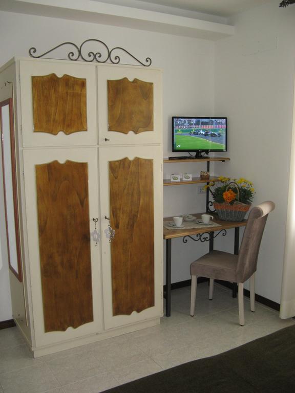 B&B Dolce Risveglio Puegnago Exteriör bild