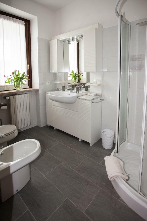B&B Dolce Risveglio Puegnago Exteriör bild